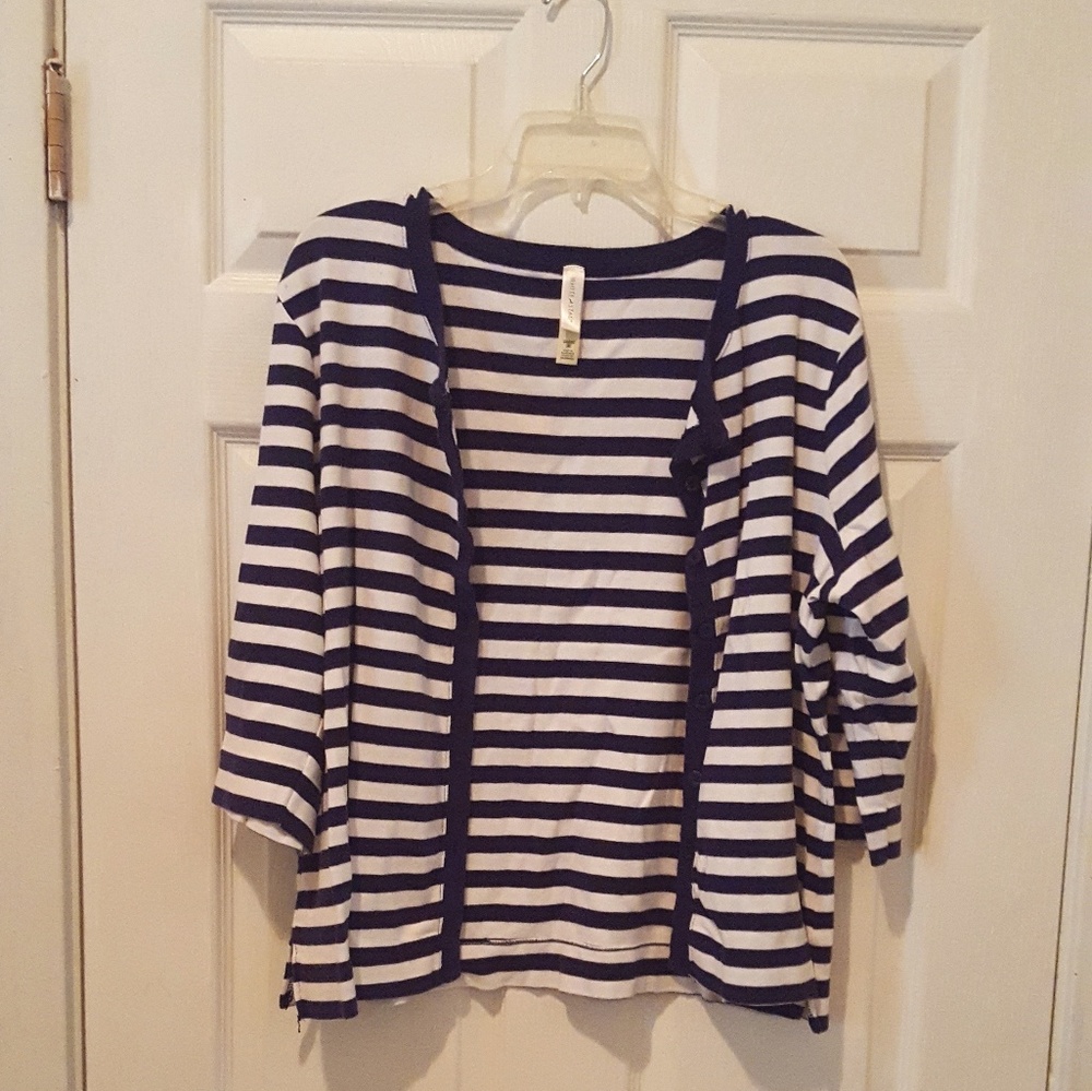 ❄SALE 40% OFF❄White Stag Striped Sweater